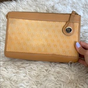 Dooney & Bourke Vintage Leather Crossbody Purse